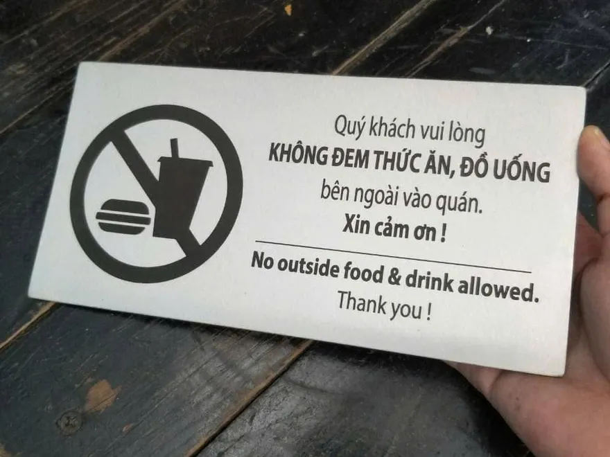 Bảng nội quy không đem đồ ăn thức uống bên ngoài vào quán bảng không mang thức ăn đồ uống ngoài vào quán