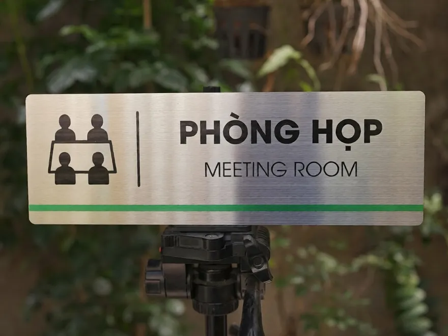 Bảng Tên Phòng Họp Inox In UV Bảng tên phòng họp inox in UV cho văn phòng